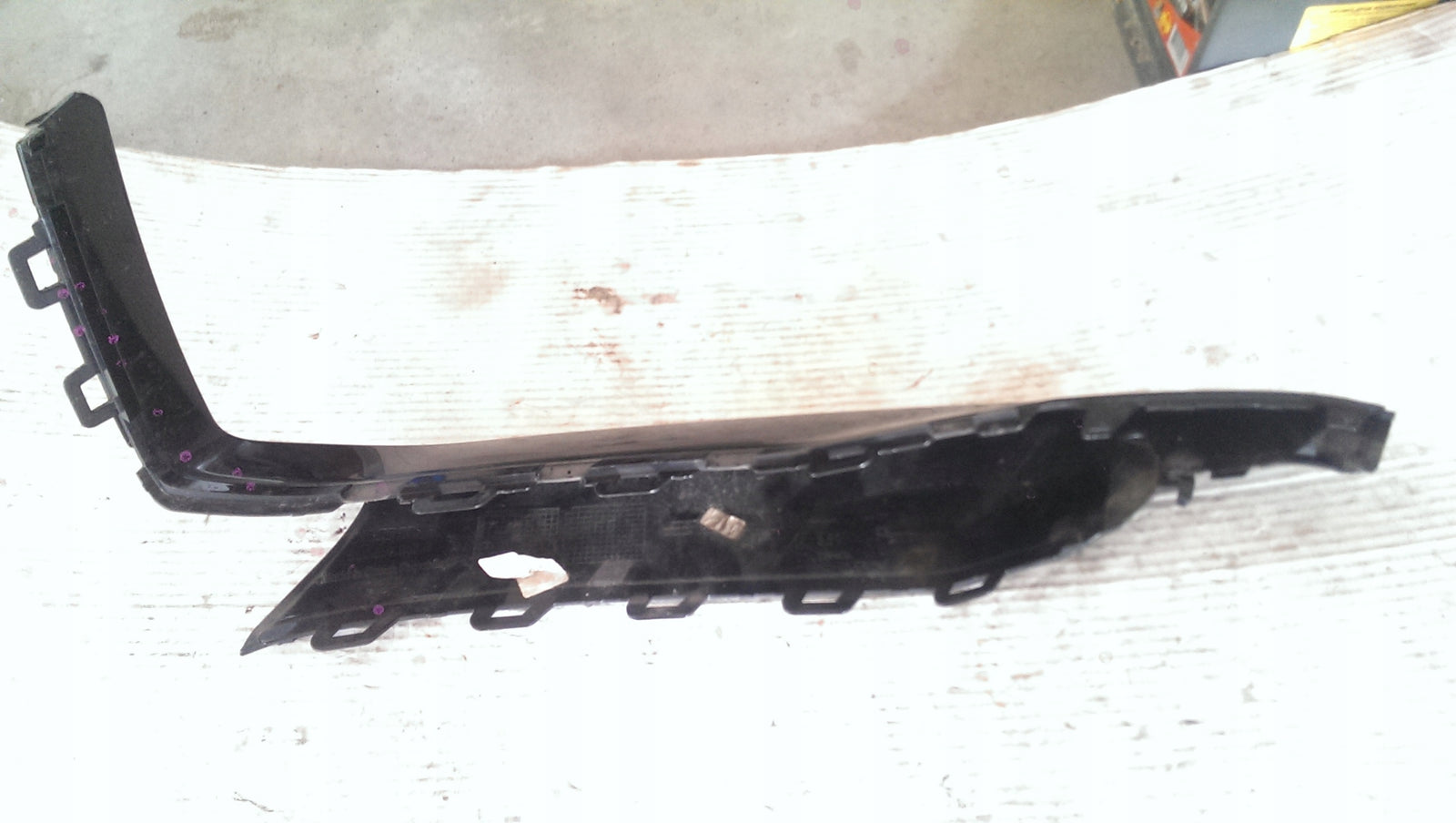 Listwa zderzaka lewy przód AUDI TTRS 8S0807957B