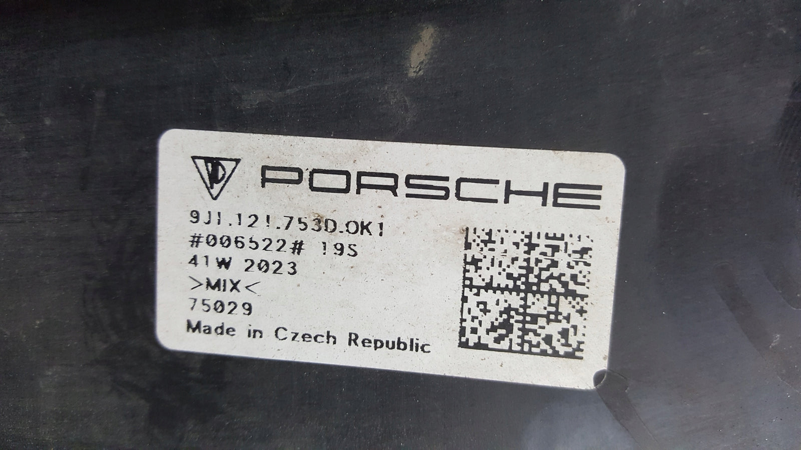 PORSCHE TAYCAN AUDI E TRON GT KRATKA ŻALUZJA LEWA 9J1121753D