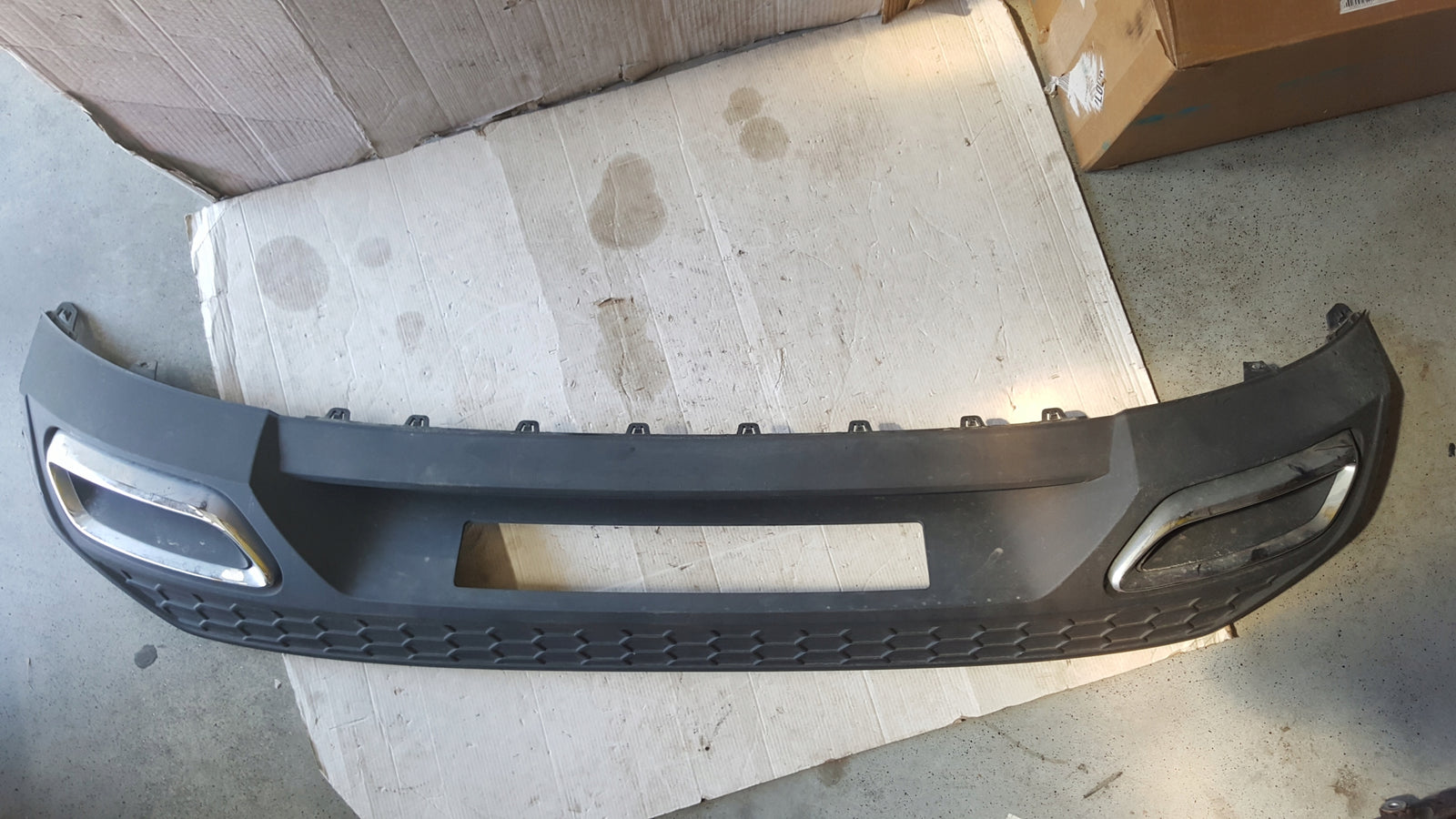 Dokładka spoiler zderzaka tylnego AUDI A3 S-LINE 8Y4807521B demontaż
