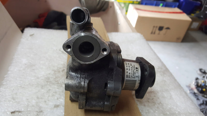 Pompa wspomagania AUDI A4 B8 A5 8K0145156J demonta