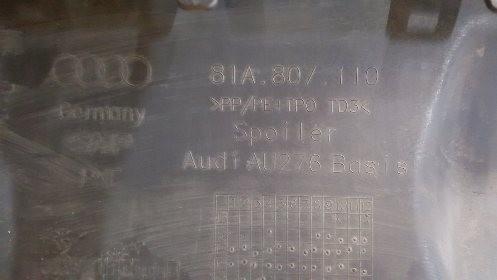 AUDI Q2 81A 2016- SPOILER DOKŁADKA LISTWA ZDERZAKA PRZÓD 81A807110