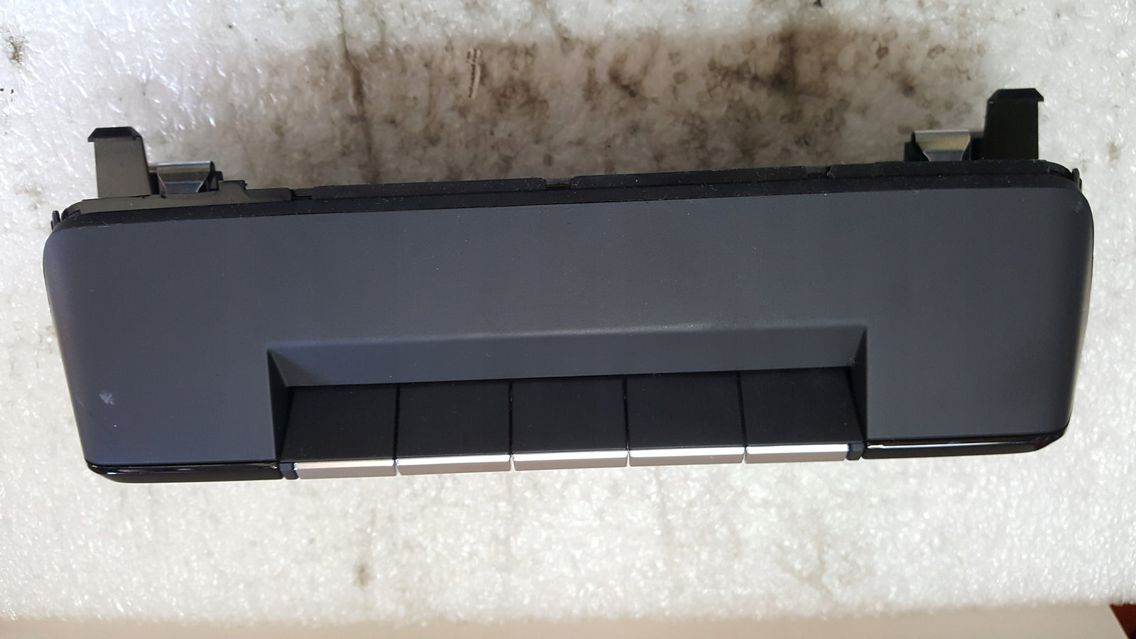 Panel klimatyzacji AUDI Q4 89A820043A demontaż