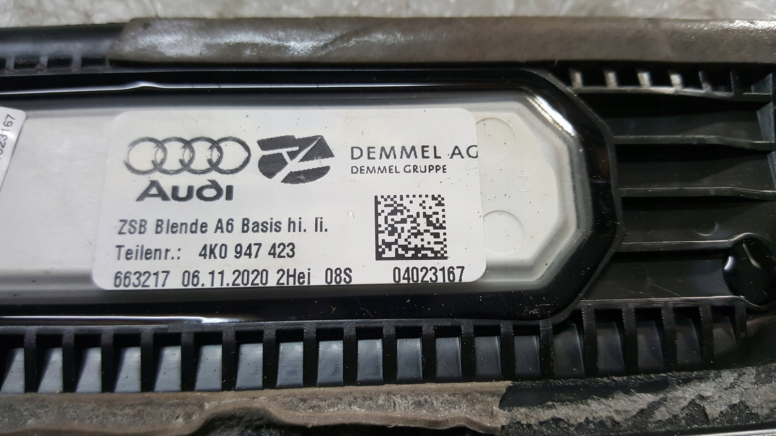 Listwa nakładka progowa LE tył AUDI A6 4K0947423