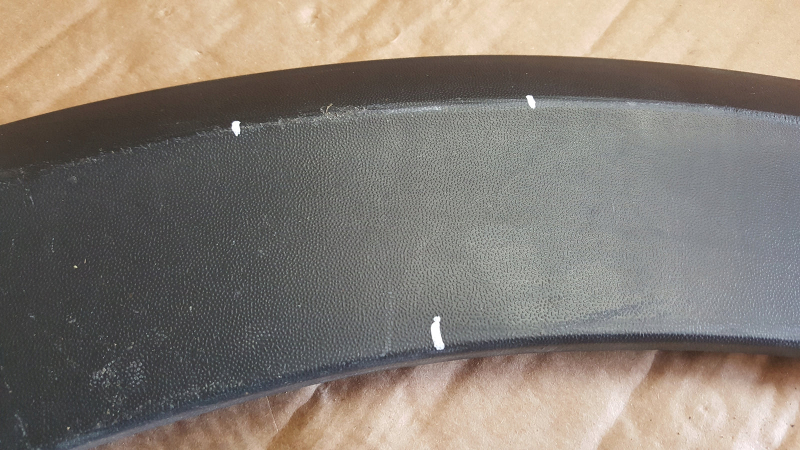 2G7854818B SIERP LISTWA NAKŁADKA BŁOTNIKA PRAWY TYŁ VW TAIGO 2023+