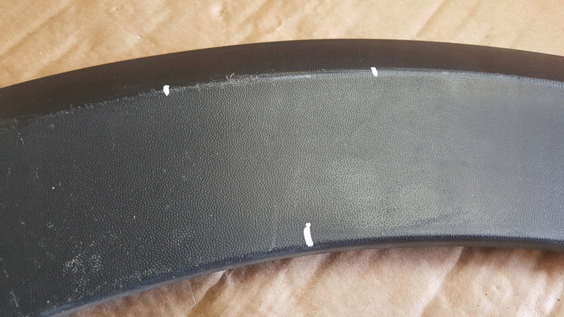 2G7854818B SIERP LISTWA NAKŁADKA BŁOTNIKA PRAWY TYŁ VW TAIGO 2023+