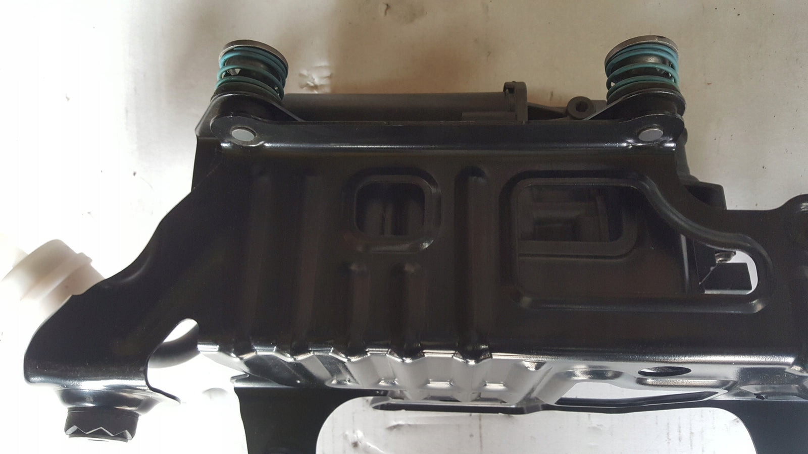 Kompresor zawieszenia AUDI E-TRON 4KE616005E