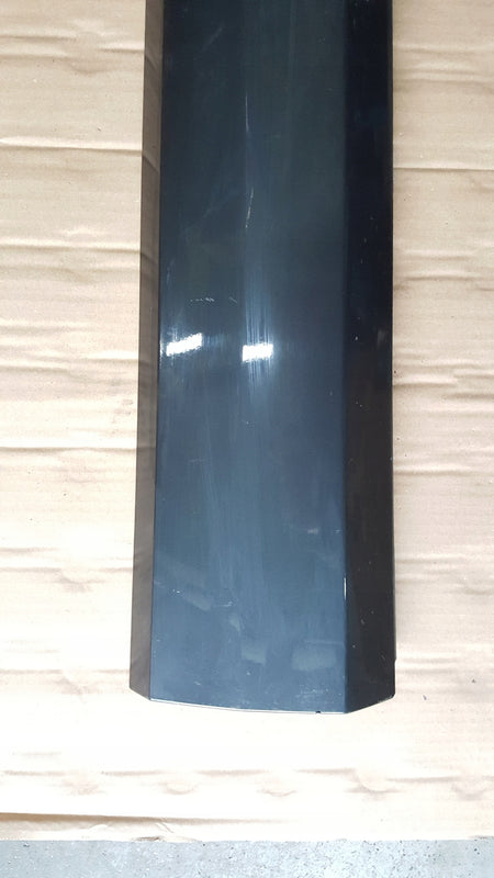 Listwa drzwi prawy przód AUDI Q3 II 83A853960A/B