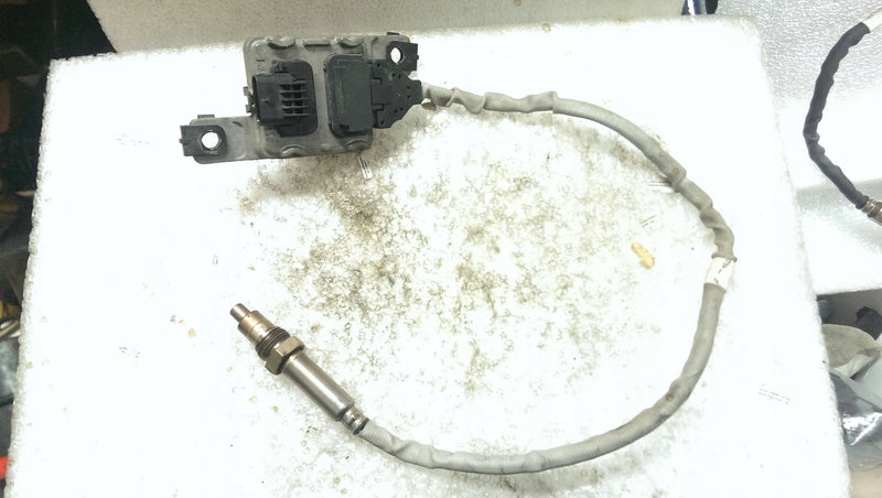 Sonda lambda NOX VW AUDI 04L907805BE demontaż