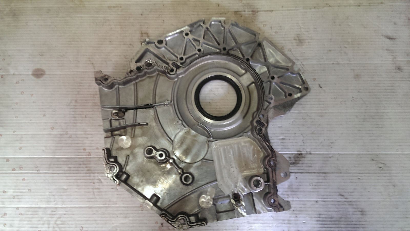 Obudowa rozrządu AUDI 3.0 V6 TDI 059103171DG