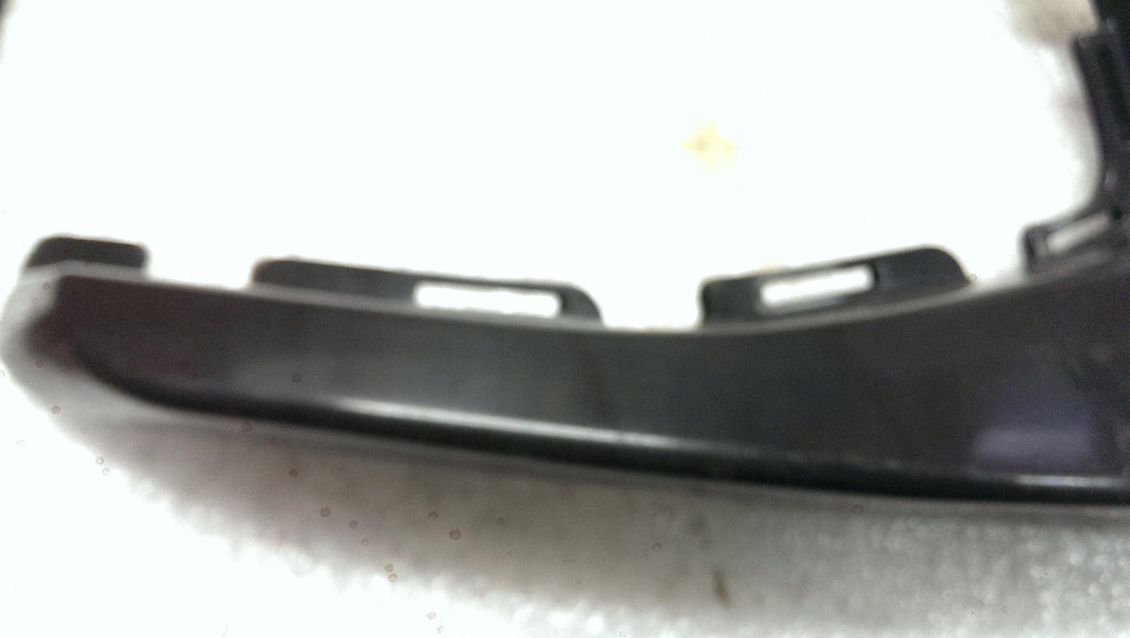 Ślizg zderzaka prawy przód AUDI A6 C8 4K0807098