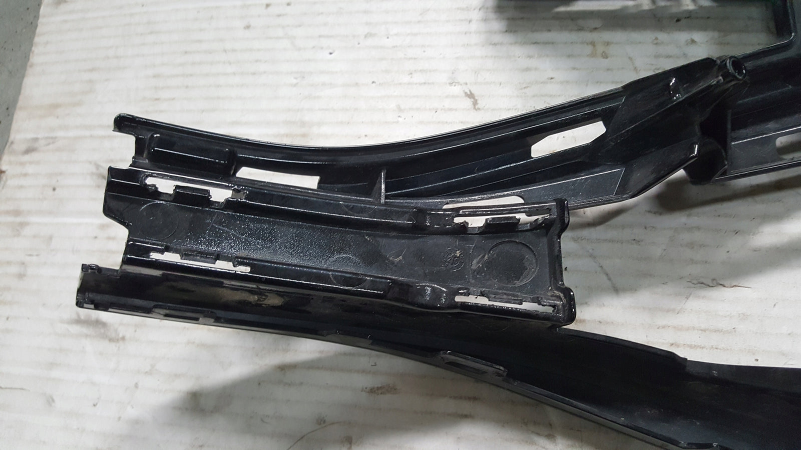 Kratka zderzaka LE przód VW PASSAT B8 R 3G0853793C