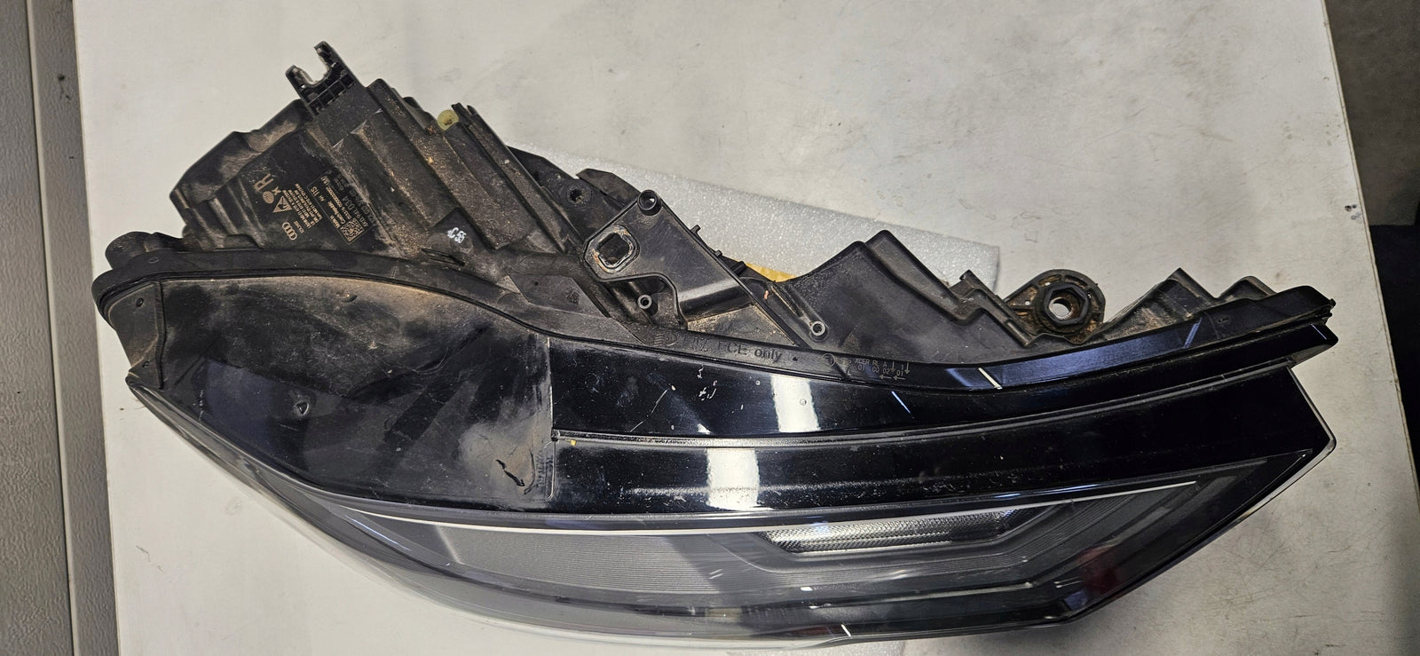 kompletny PR LED AUDI A6 C8 4K0941034 2019r idealny