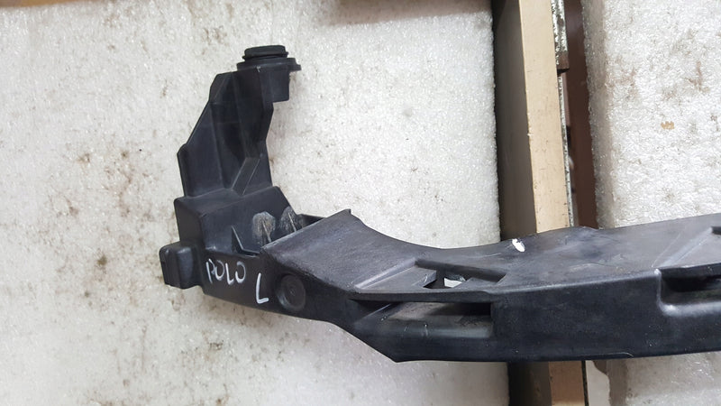 VW POLO VI ŚLIZG ZDERZAKA LAMPY LEWY 2G0805071B
