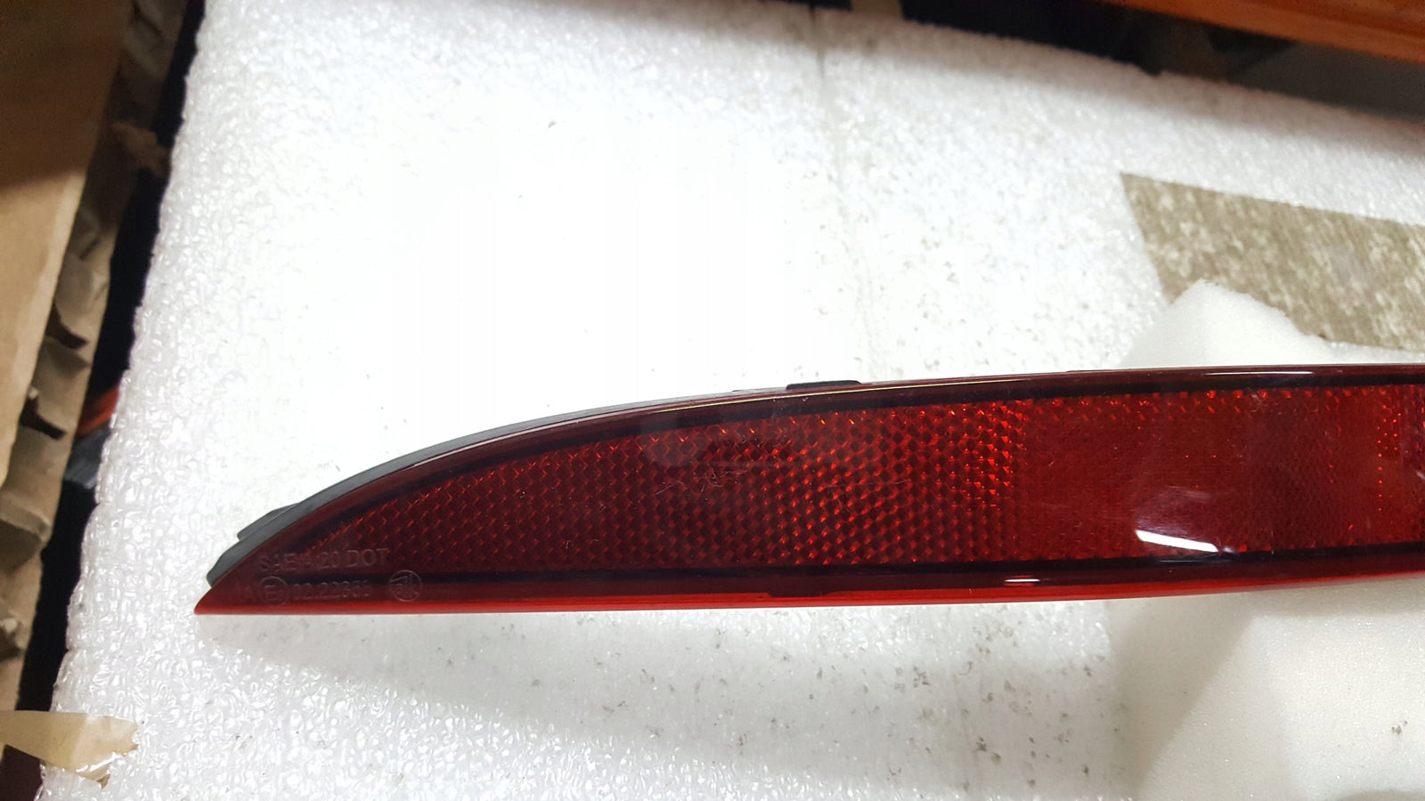 ODBLASK ZDERZAKA TYŁ AUDI Q4 E-TRON 89A945105