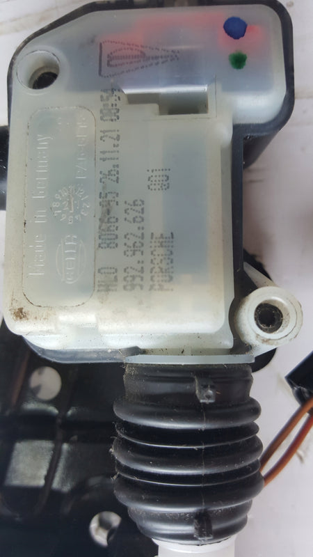 PORSCHE 911 991LIFT 99162411803 zamek maski 9P1823501