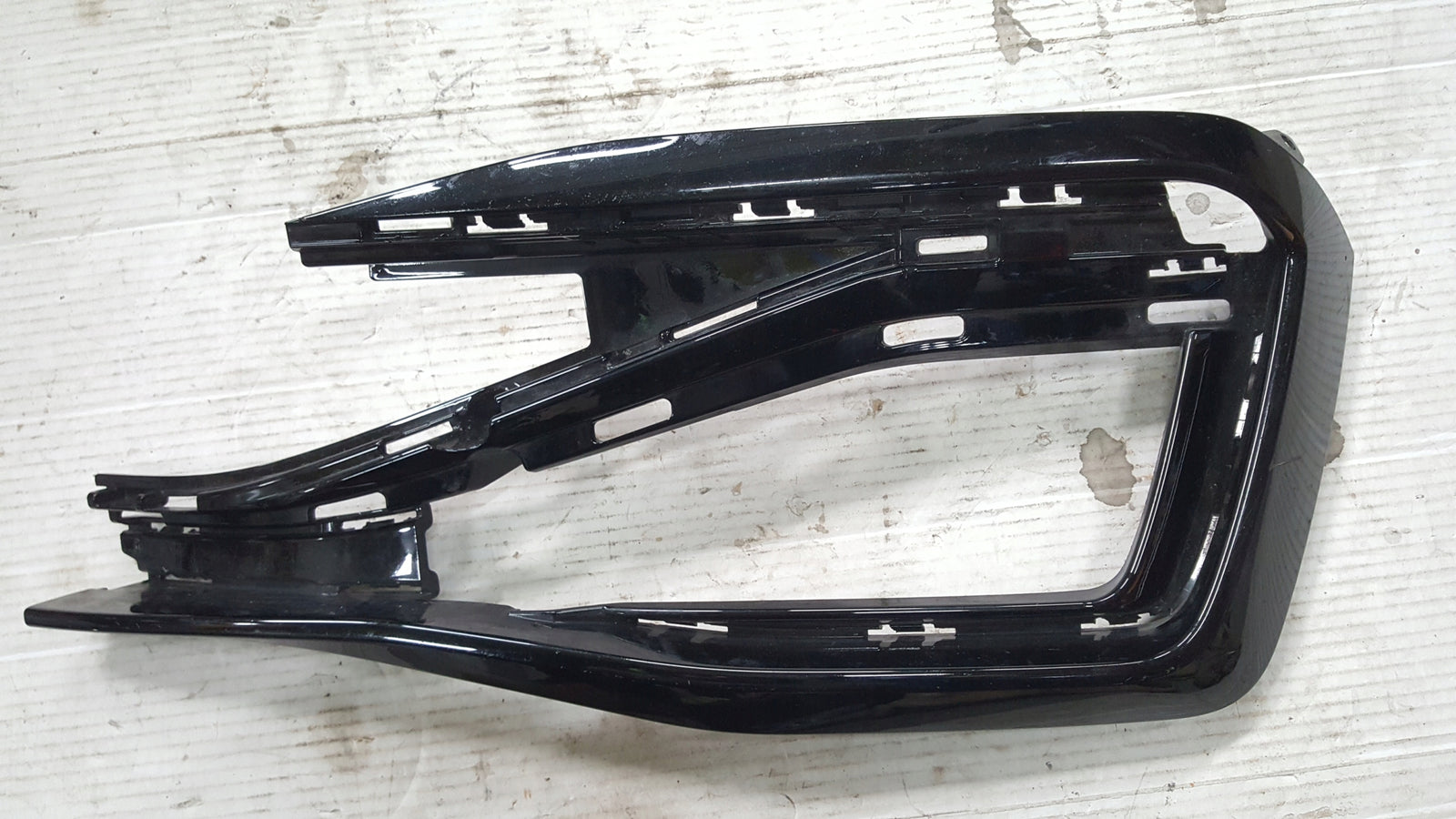 Kratka zderzaka PR przód VW PASSAT B8 R 3G0853794C