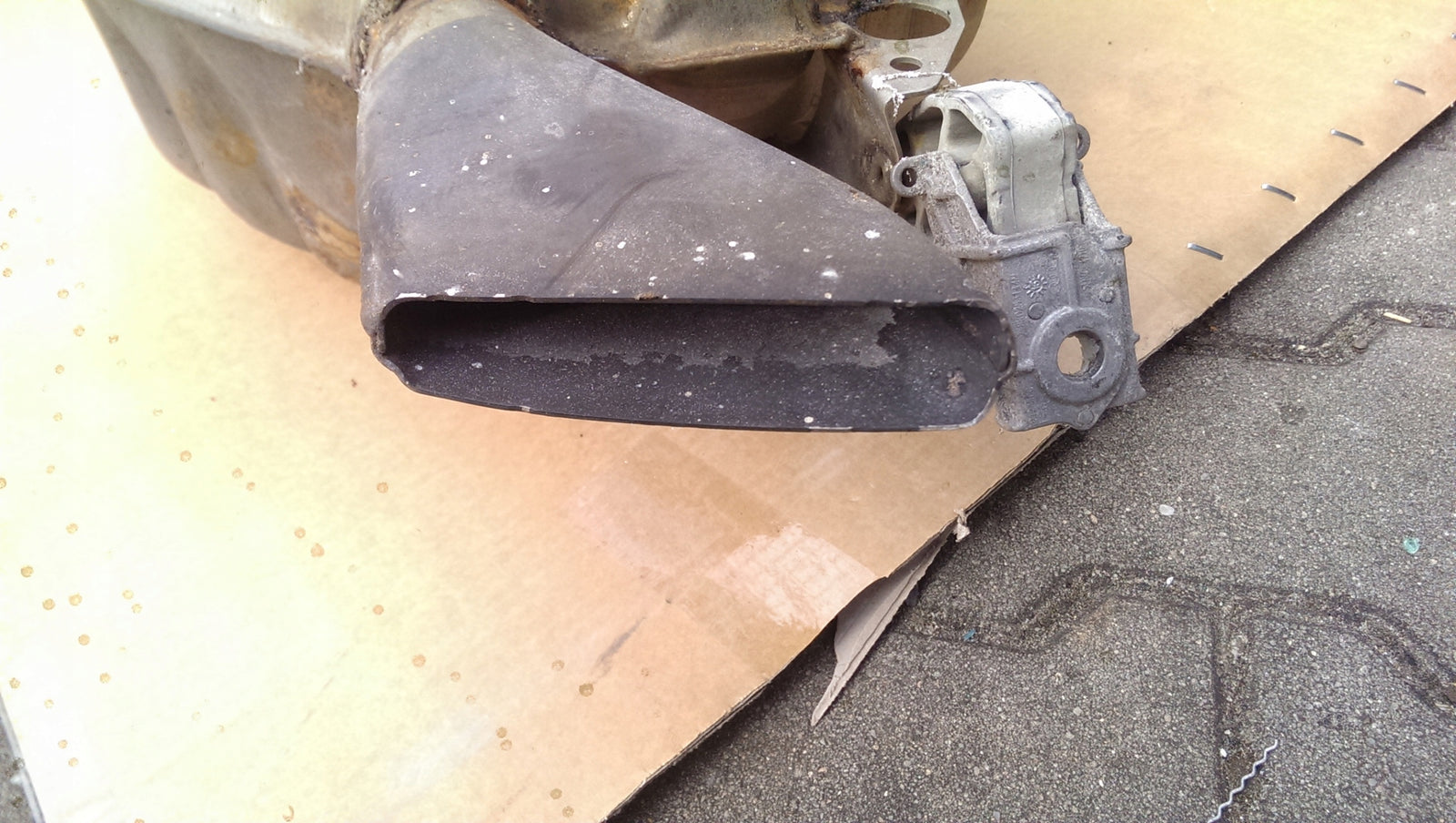 tłumik Audi A6 demontaż 4G0253612AE
