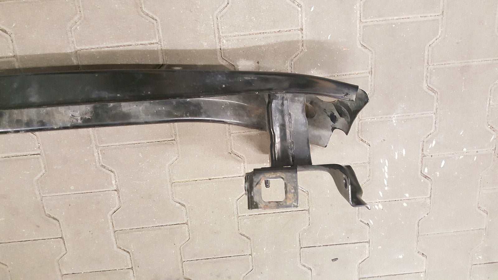VW T5 LIFT, T6 BELKA W ZDERZAK PRZÓD 7E0807109B