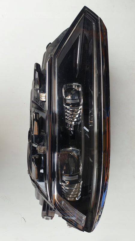 Le ful led Vw Passat B8 LIFT 3G1941081P IQ.LIGHT