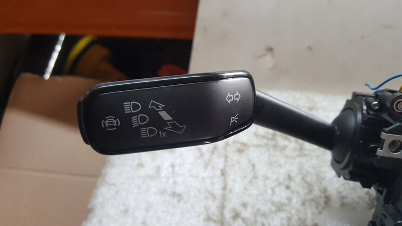 VW GOLF 8 VIII 1.5 ETSI PRZEŁĄCZNIK ZESPOLONY PAJĄK 5Q1953513BA 5Q1953507GB