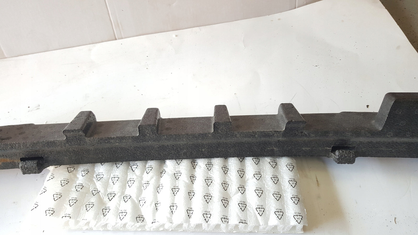 Absorber pianka zderzaka przedniego SEAT LEON 5FA807248C demontaż