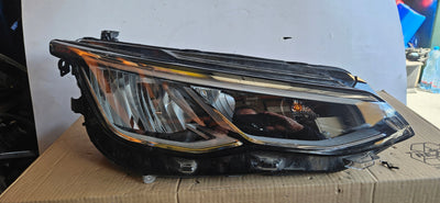 5H1941006 pr LED VW GOLF 8 VIII 2020r LED DEMONTAŻ