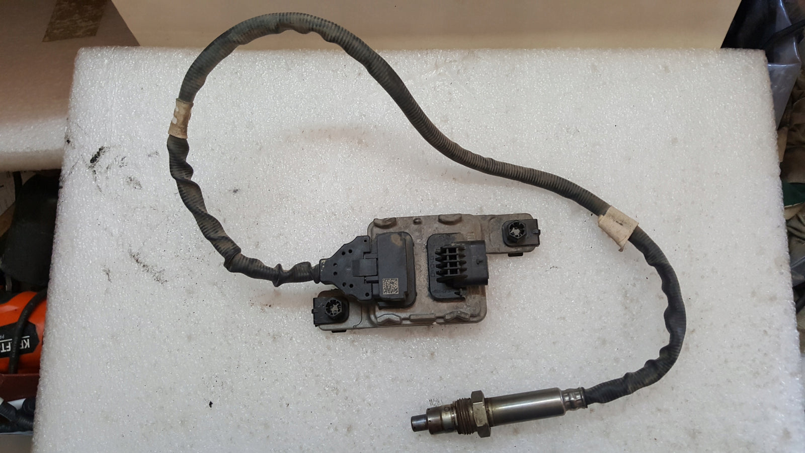 Sonda lambda czujnik NOX- VW SKODA 04L907805ES demontaż
