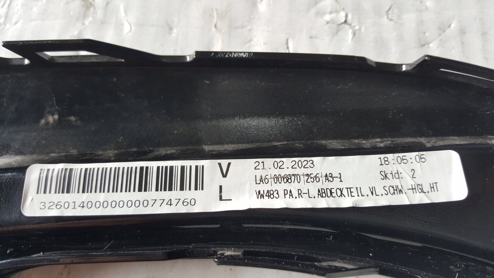Kratka zderzaka lewy przód VW ARTEON R-LINE 3G8853665E demontaż