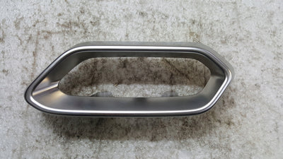 Seat Arona 2022 osłona wydechu nakładka zderzaka chrom 6F9807833C