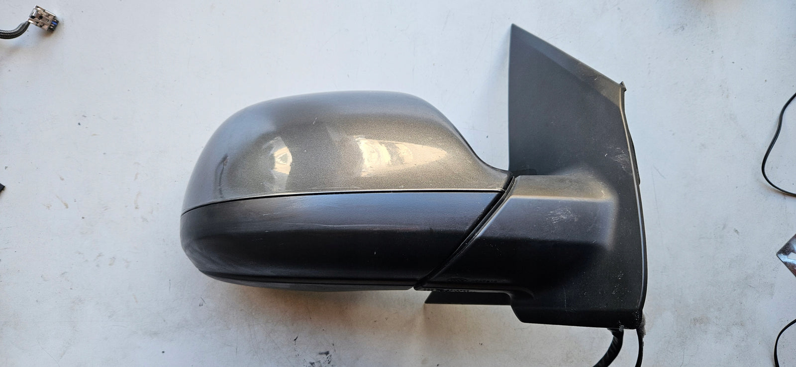 Pr Lusterko Vw MULTIVAN 7L1857502Q el. Składane Antena sygn pasa ogrzewane