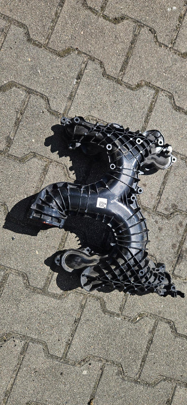 kolektor ssący VW Audi 3.0TDI 059129711DH