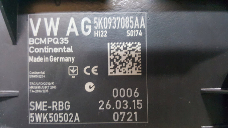 Moduł komfortu BCM- VW AUDI 5K0937085AA demontaż