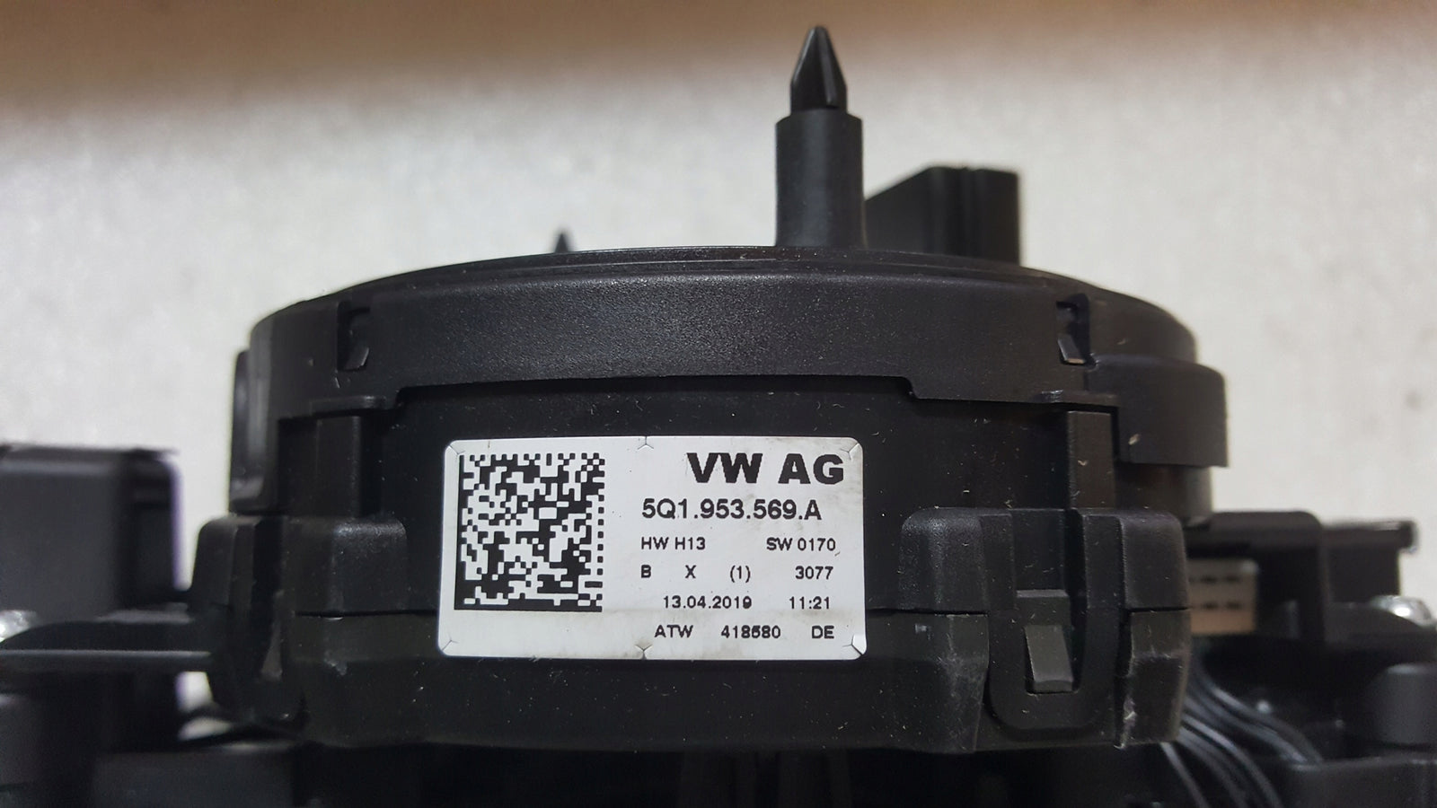 Przełącznik zespolony taśma VW SKODA 5Q1953521L 5Q1953502AE 5Q1953569A