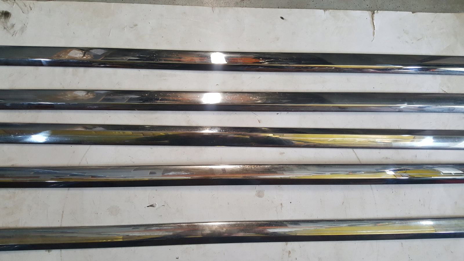 VW T5 LIFT T6 LISTWA DRZWI PRZESUWNYCH 7E0853101C