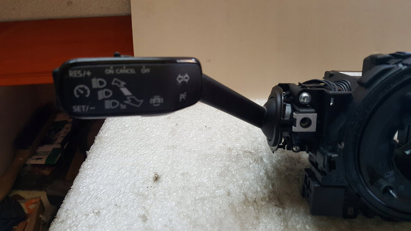 Przełącznik zespolony VW SEAT SKODA 5Q1953521L