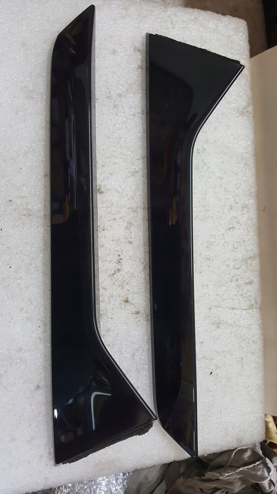 Listwa klapy bagażnika lewy prawy tył CUPRA SEAT LEON 5FE854871D 5FE854872D