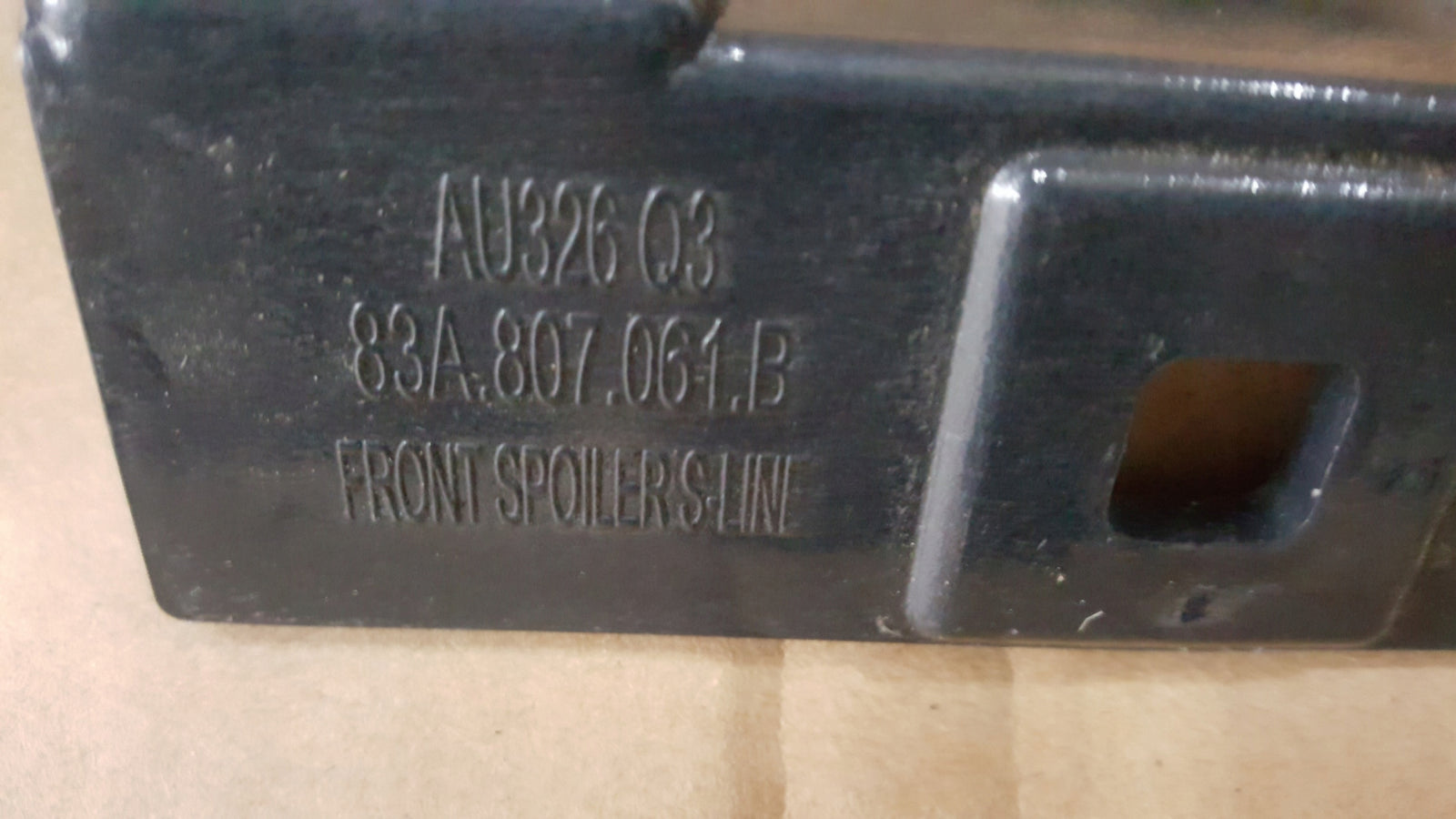 AUDI Q3 II 83A S-LINE SPOILER DOKŁADKA ZDERZAKA PRZÓD PRZEDNIA 83A807061B
