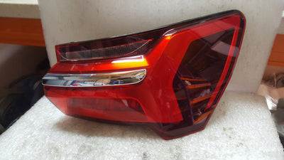 Tylna prawa lampa LED AUDI A6 C8 sedan 4K5945070