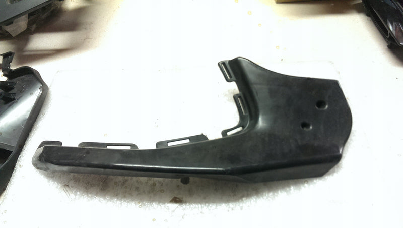 Ślizgi zderzaka przód L+P AUDI A6 C8 4K0807097/098