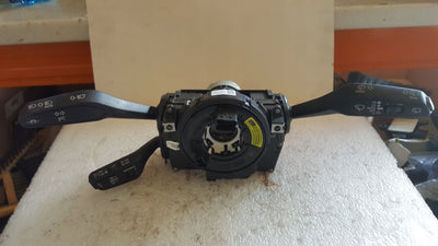 Przełącznik zespolony taśma AUDI 4N0907129NC demontaż