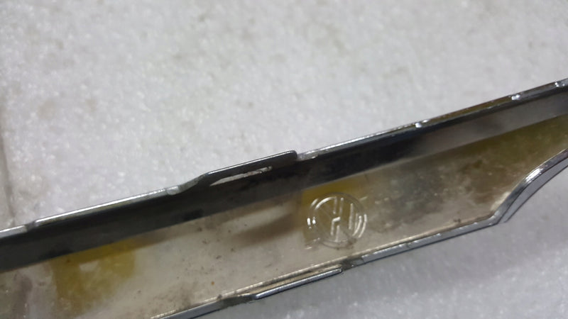 Listwa chrom zderzaka prawy tył VW ARTEON 3G8853842B demontaż
