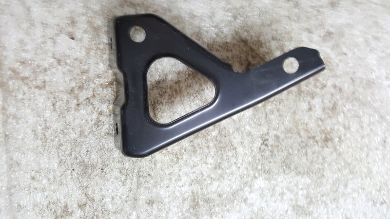 MOCOWANIE BŁOTNIKA VW TIGUAN 07- 5N0821136 PRAWE