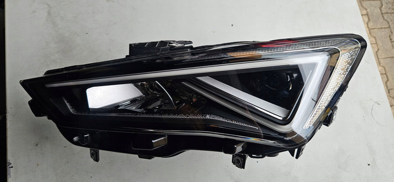 Le FULL LED Seat Leon 4 5FB941007G 2023r DEMONTAŻ