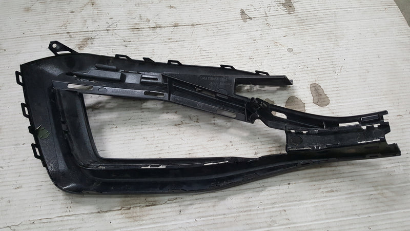 Kratka zderzaka PR przód VW PASSAT B8 R 3G0853794C