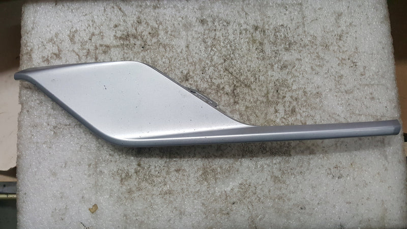 LISTWA OZDOBNA LEWA VW GOLF VII 5G0853711B