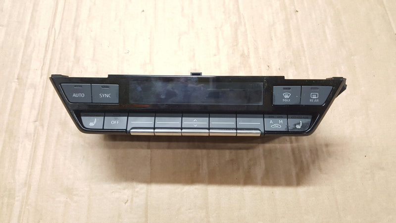 PANEL KLIMATYZACJI AUDI Q4 E-TRON 89A820043A