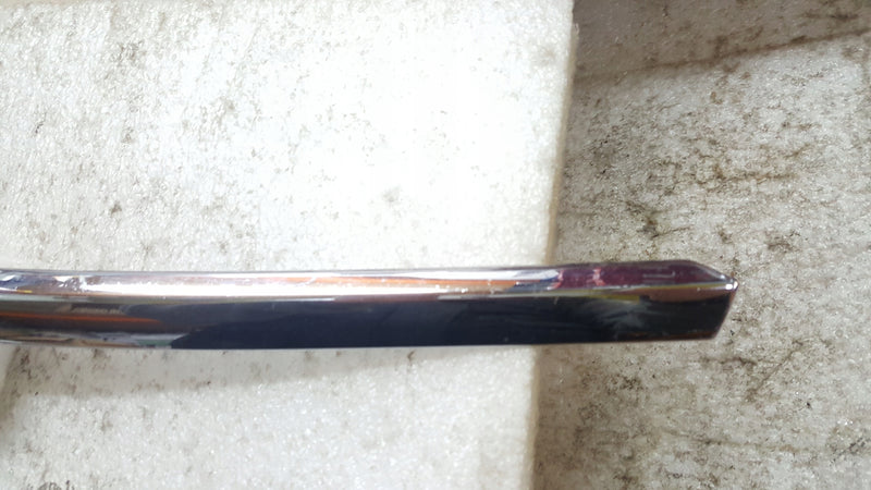 AUDI A6 C6 LIFT 08- OZDOBNA LISTWA CHROM ZDERZAKA PRZÓD LEWA 4F0853065