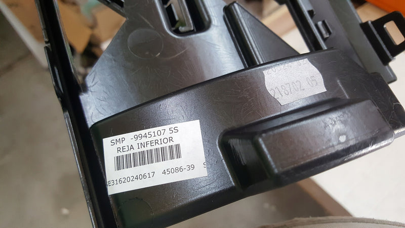 NOWA ORYGINALNA kratka zderzaka przedniego SEAT/CUPRA FORMENTOR 5FF853667A