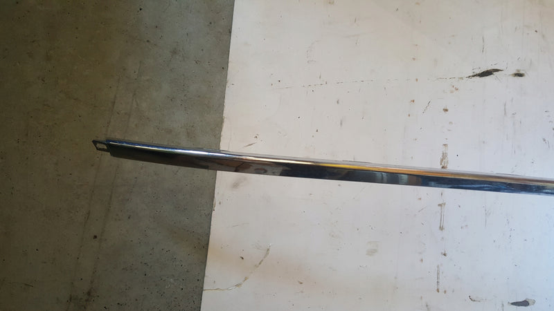 Środkowa listwa zderzaka przedniego VW PASSAT B8 3G0853245 DEMONTAŻ