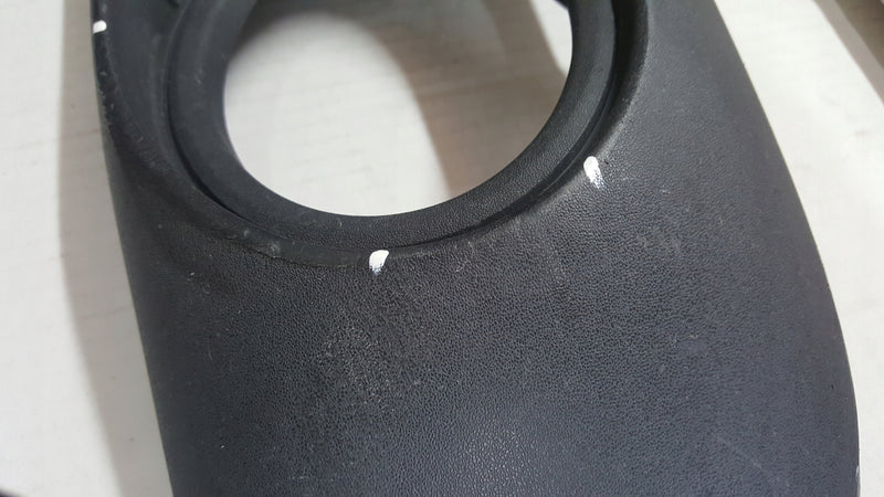 Kratka zderzaka prawy przód VW TOURAN CADDY 1T0853666S demontaż